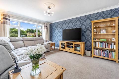 37 Aintree Drive, Spalding, PE11 3BT