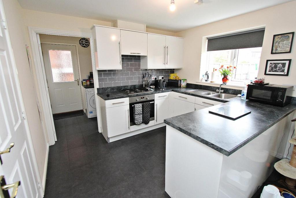Bell Avenue, Bowburn, Durham 4 bed detached house £215,000
