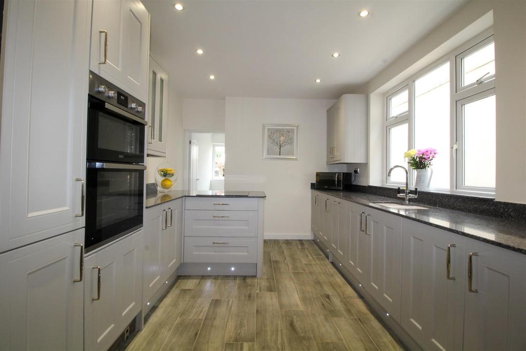 Adeline Street, Newport 4 bed terraced house £170,000