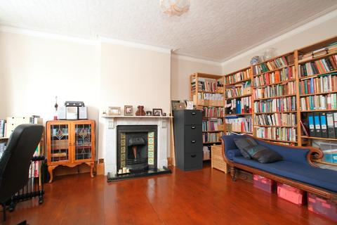 3 Downs Park, Herne Bay, CT6 6BY