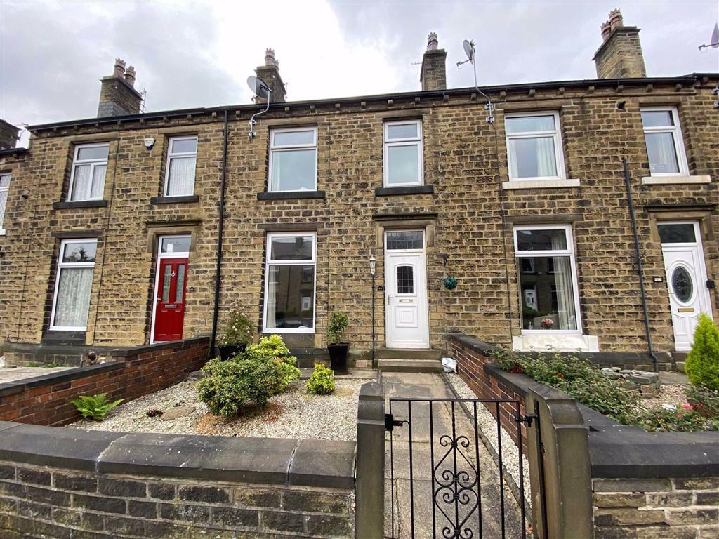 Adelphi Road, Marsh, Huddersfield, HD3 3 bed terraced house £675 pcm