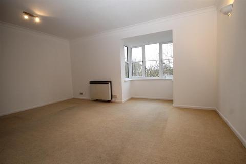 Flat 11, 3 Violet Close, Wallington, SM6 7HH