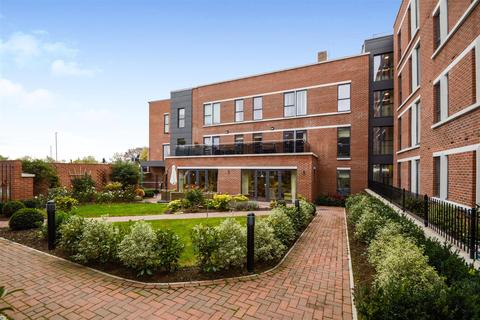 2 bedroom apartment for sale - Glenhills Court, Little Glen Road, Glen Parva, Leicester