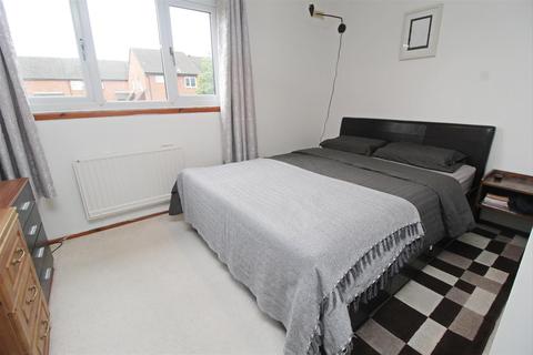 11 Kercroft, Two Mile Ash, Milton Keynes, MK8 8AP