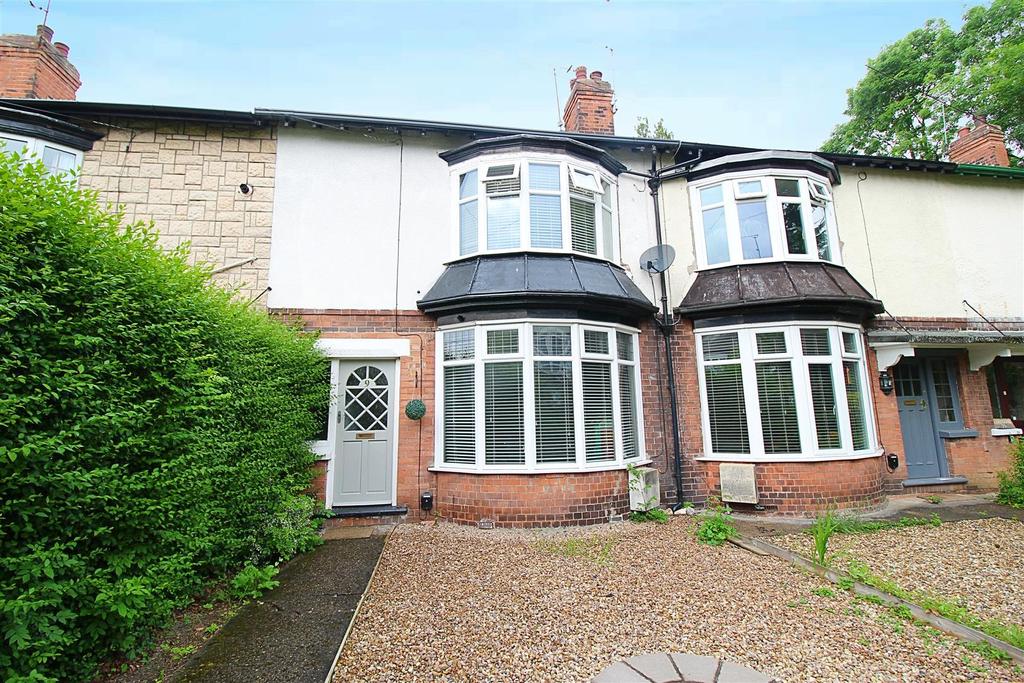 Victoria Avenue, Hull 3 bed terraced house £185,000