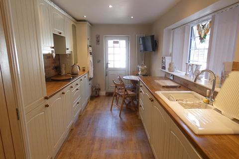 10 Balfour Road, Carlisle, CA2 7DU