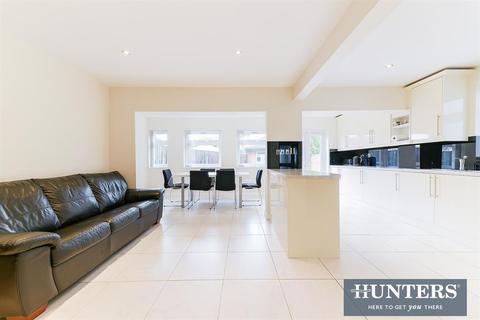 465 Wellington Road South, Hounslow, TW4 5HY