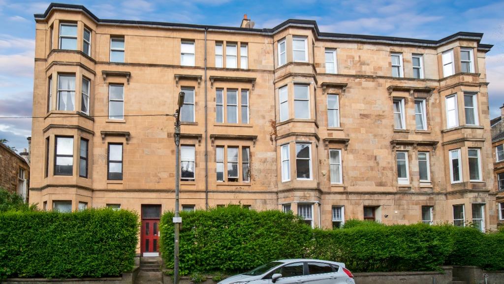 Otago Street, Hillhead, Glasgow, G12 2 bed flat £1,200 pcm (£277 pw)