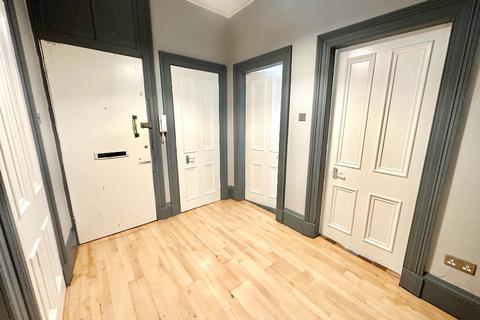 2 bedroom flat to rent, Otago Street, Hillhead, Glasgow, G12