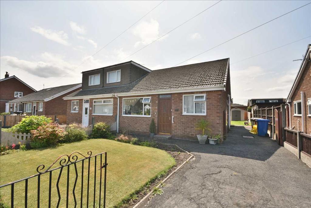 Princess Way, Euxton, Chorley 2 bed semidetached bungalow £800 pcm (£185 pw)