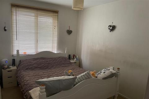 4 Heathlee Road, Dartford, DA1 3PW