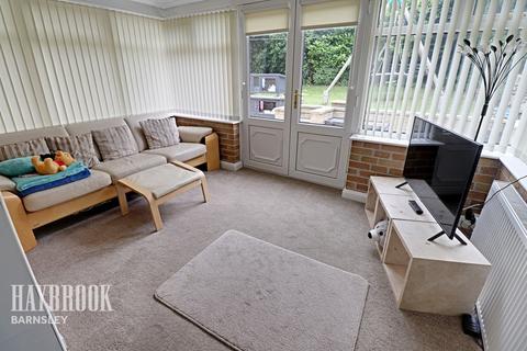 2 Falconer Close, Darton, Barnsley, S75 5RA