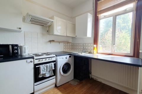 1 bedroom flat to rent, Ulleswater Road, Southgate