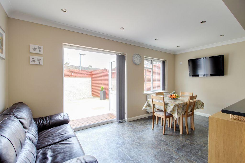 Open Plan Kitchen Diner