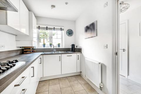 6 Chenneston Close, Sunbury-on-thames, TW16 6BE
