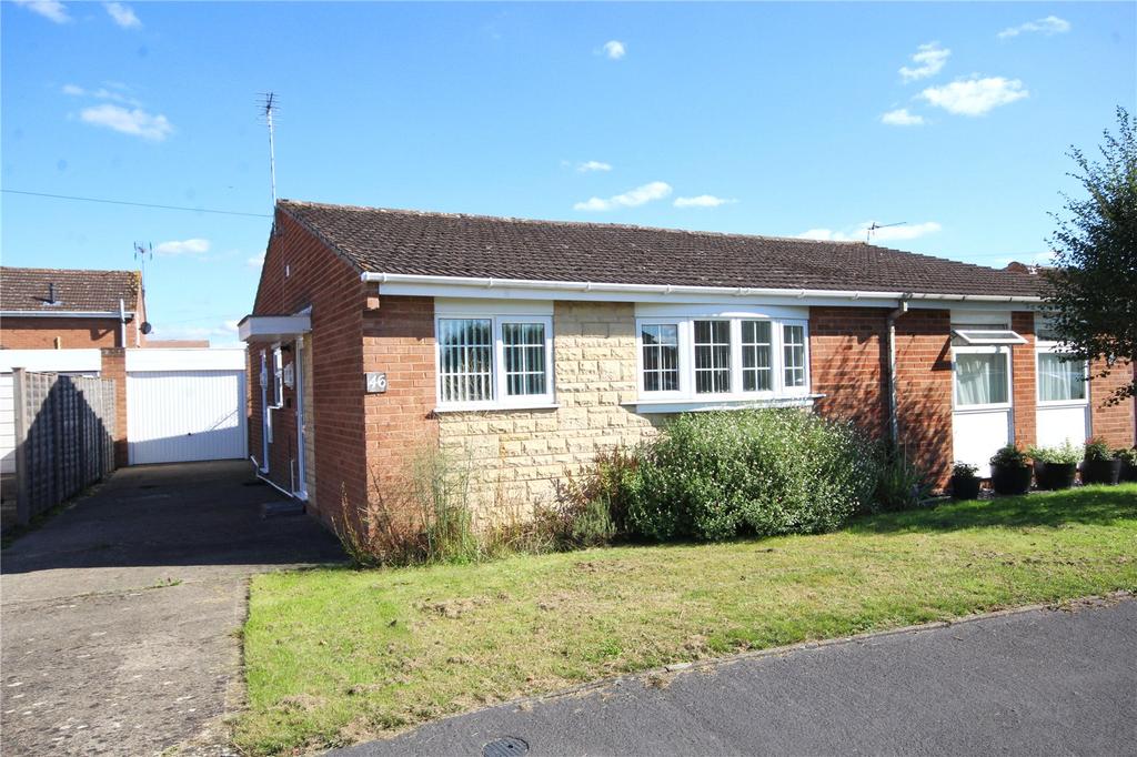 Blenheim Drive, Bredon, Tewkesbury, GL20 2 bed bungalow £275,000