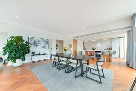 3 bedroom penthouse for sale, Ambassador Building, Embassy Gardens, Nine Elms, SW11