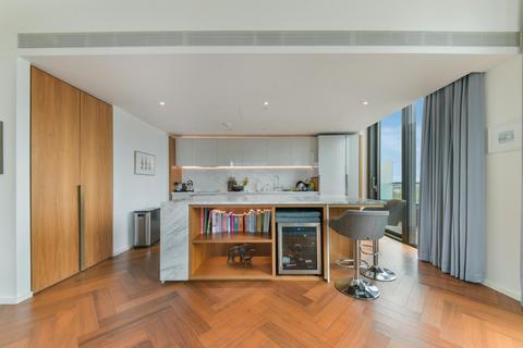 3 bedroom penthouse for sale, Ambassador Building, Embassy Gardens, Nine Elms, SW11