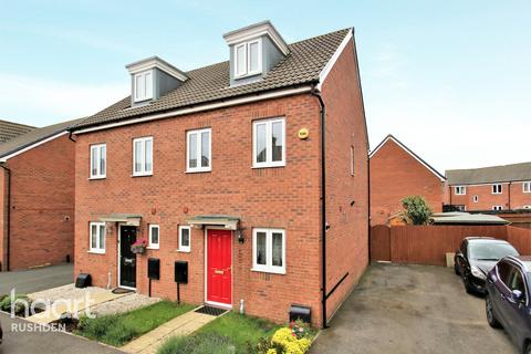 4 Chimney Crescent, Irthlingborough, Wellingborough, NN9 5WF