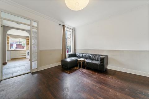 23 Montague Road, London, W7 3PG