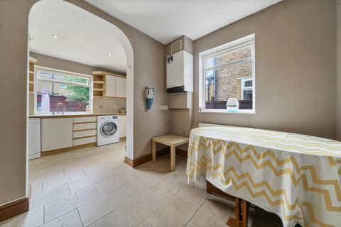 23 Montague Road, London, W7 3PG