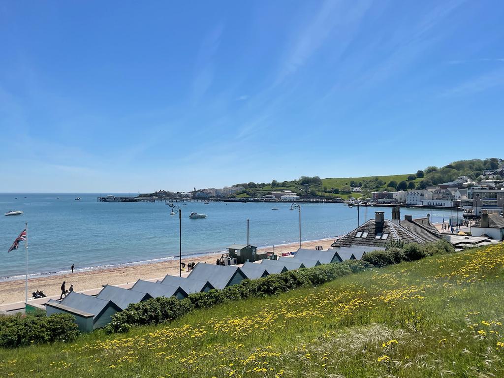 Location   500m from Swanage Seafront