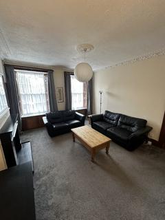 2 bedroom flat to rent, Parkside Street, Newington, Edinburgh, EH8