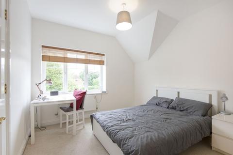 85 Ashdene Gardens, Reading, RG30 2EP
