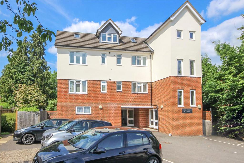Cedar Court, St. Albans 1 bed flat £245,000