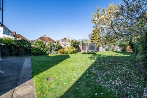 4 bedroom detached house to rent, Burrows Close, Oxford, OX3 8AN