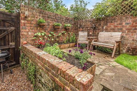 7 Duck Lane, Midhurst, GU29 9DE