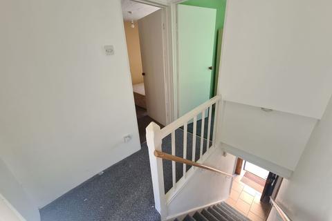 14 Grange Terrace, Tonypandy, CF40 2HX