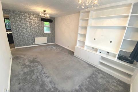 2 bedroom flat to rent - Corfe Close, Borehamwood