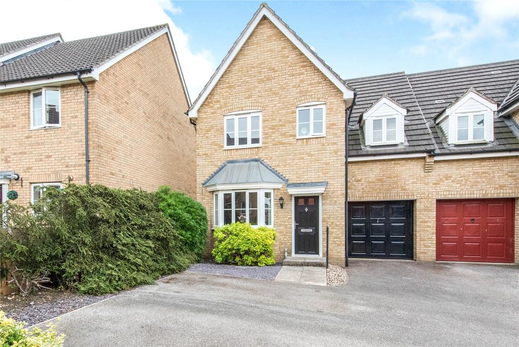 Plover Close, Stowmarket, IP14 4 bed semidetached house £250,000