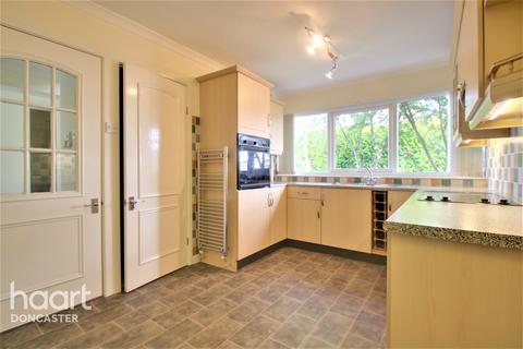 2 Millard Avenue, Hatfield, Doncaster, DN7 6JT