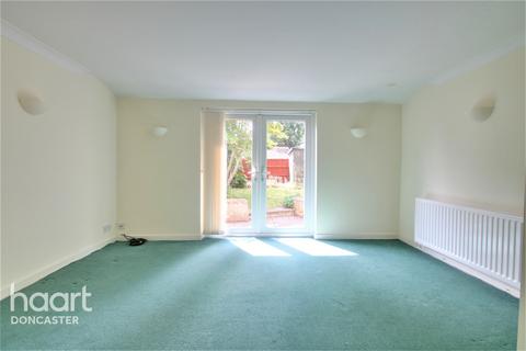 2 Millard Avenue, Hatfield, Doncaster, DN7 6JT