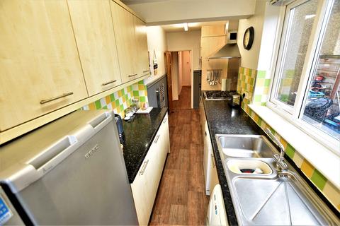 24 Hereford Road, Feltham, TW13 5BT