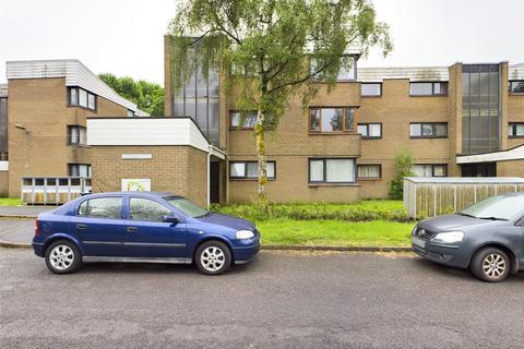 2 bedroom apartment for sale - St. Georges Court, Tredegar, Gwent, NP22