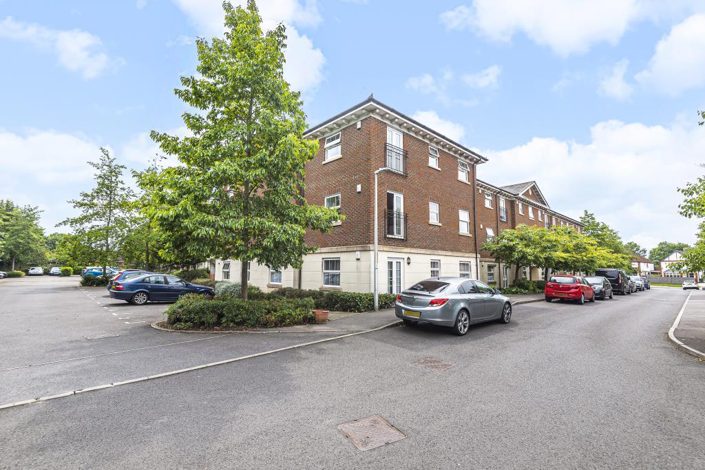 Newbury, Berkshire, RG14 2 bed apartment £950 pcm (£219 pw)