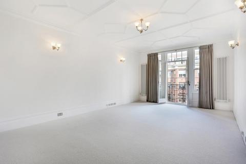 4 bedroom apartment to rent, Oakwood Court, Abbotsbury Road, Kensington, W14