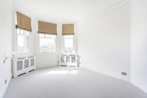 4 bedroom apartment to rent, Oakwood Court, Abbotsbury Road, Kensington, W14