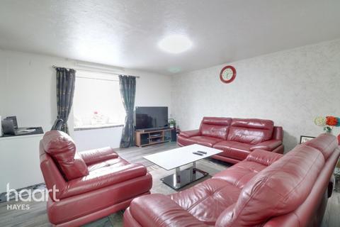 9 Gade Close, Hayes, UB3 3PY