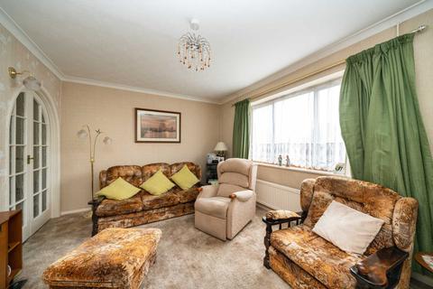 13 Hyde Meadows, Bovingdon, Hemel Hempstead, HP3 0ER