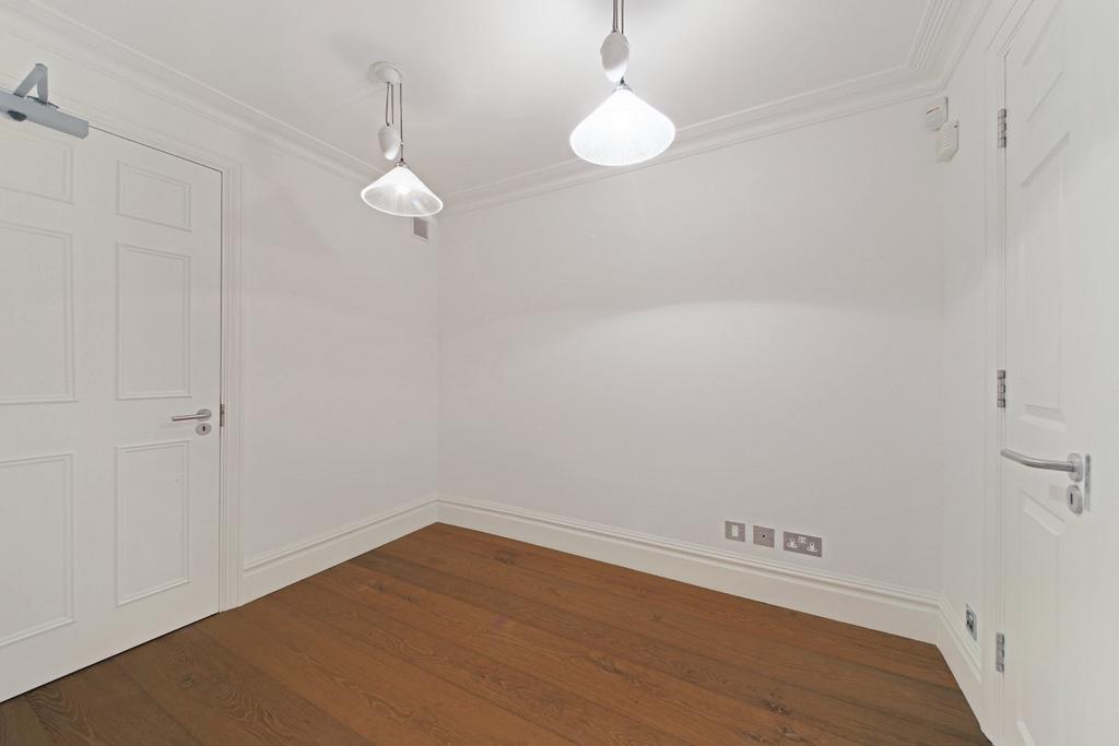 Study Or Bedroom 4