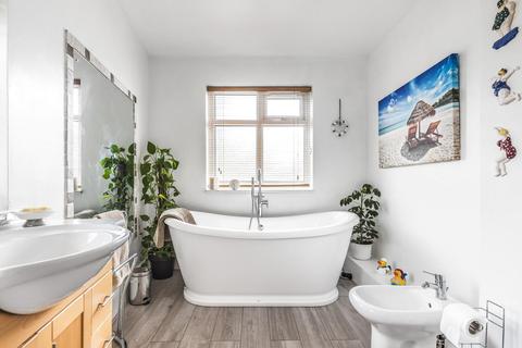 19 Radlet Avenue, London, SE26 4BZ