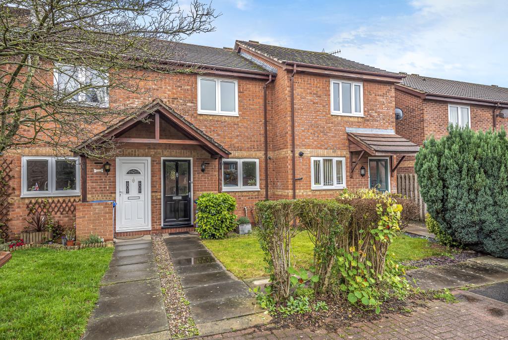 Coopers Green, Bicester, OX26 2 bed terraced house £1,300 pcm (£300 pw)