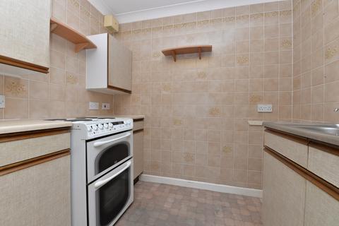 1 bedroom apartment for sale - Station Road, New Milton