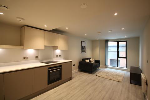 2 bedroom apartment to rent, St Martins Place, Broad Street, Birmingham, B15