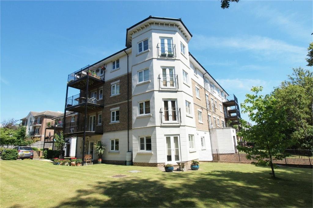86 Westmoreland Road, Bromley, Kent 2 bed flat £500,000