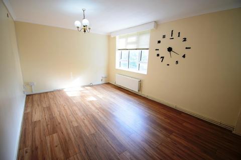 1 bedroom flat to rent, Ashburnham Road, Bedford MK40